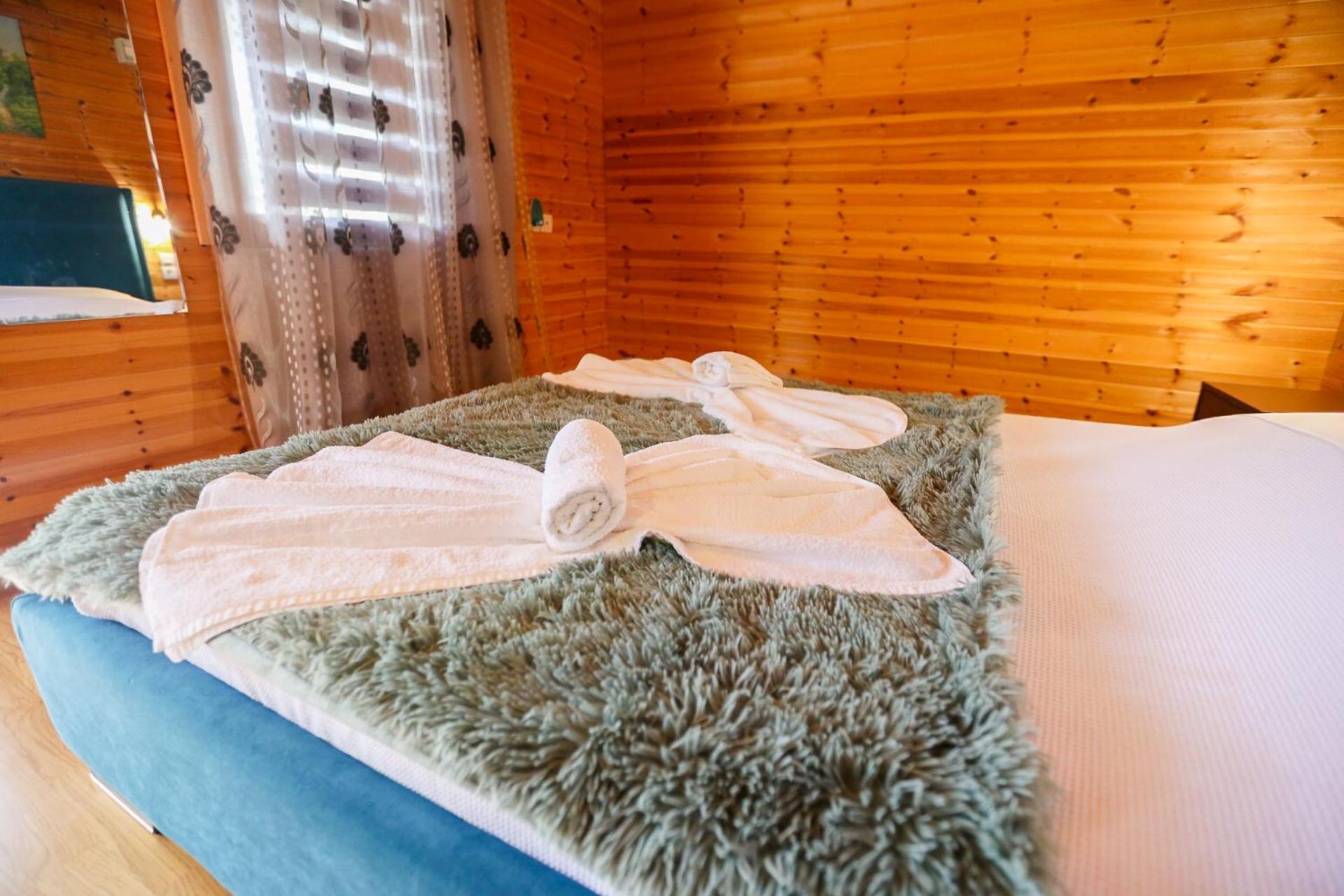 希马拉 Holiwood汽车旅馆 外观 照片